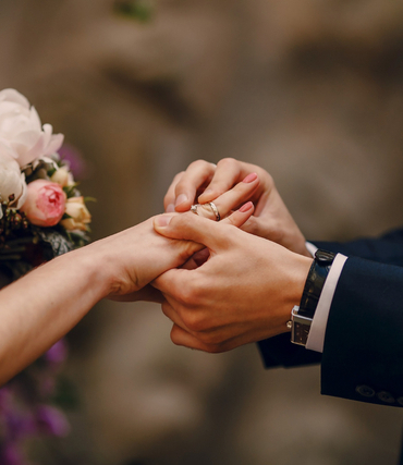 3835629_ad2cf4fe03144e46bcf7ce283a221002_640x640