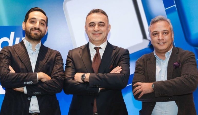 X-2025-11-25T172350.025-1417x797