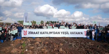 ziraat-katilim-10.-yili-dolayisiyla-30-bin-fidan-bagisladi