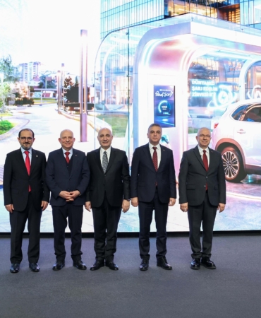 1768634723_DunyamiziSarjEdelimZirvesi_TopluFotograf