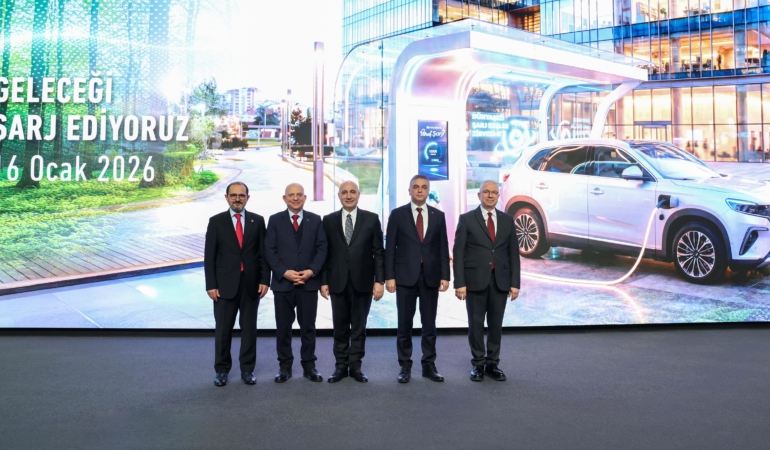 1768634723_DunyamiziSarjEdelimZirvesi_TopluFotograf