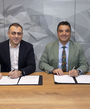 1776673376_Alper_Dayi_HuseyinKarslioglu