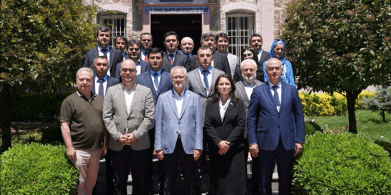 Tacikistan Heyeti Katılım Finans Eğitimi İçin İZÜ’de: Ekonomik İş Birliği Güçleniyor