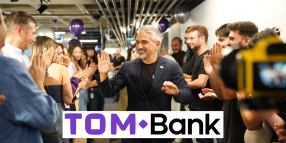 TOM Bank’ın kurucu CEO’su Onur Özkan  yerini Yiğit Çağlayan’a devretti