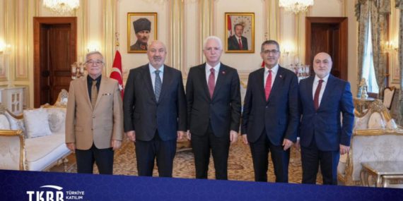 TKBB Yönetimi İstanbul Valisi Davut Gül’ü Makamında Ziyaret Etti